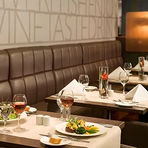 **** Отель Novotel West Германия