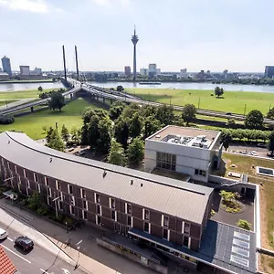  Хостел Jugendherberge Duesseldorf Германия